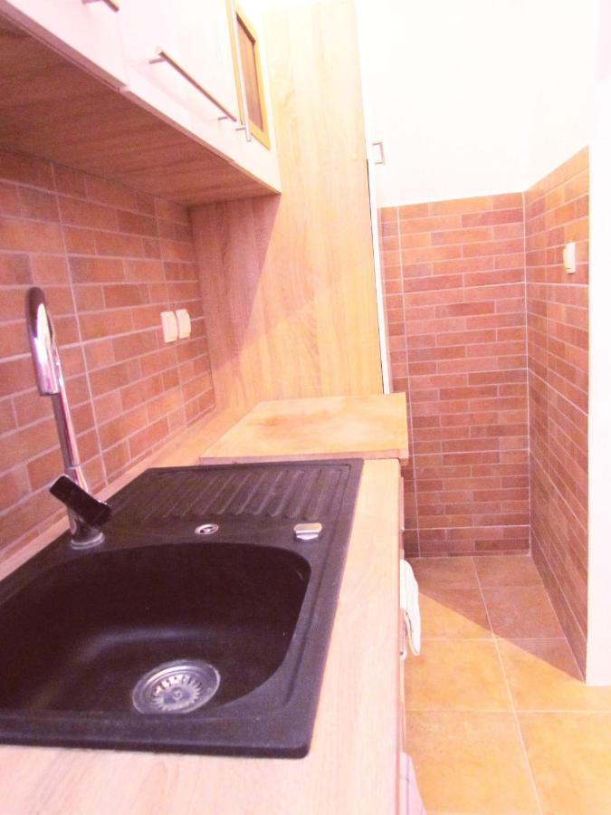 Center Studio Apartment Pula Exterior photo